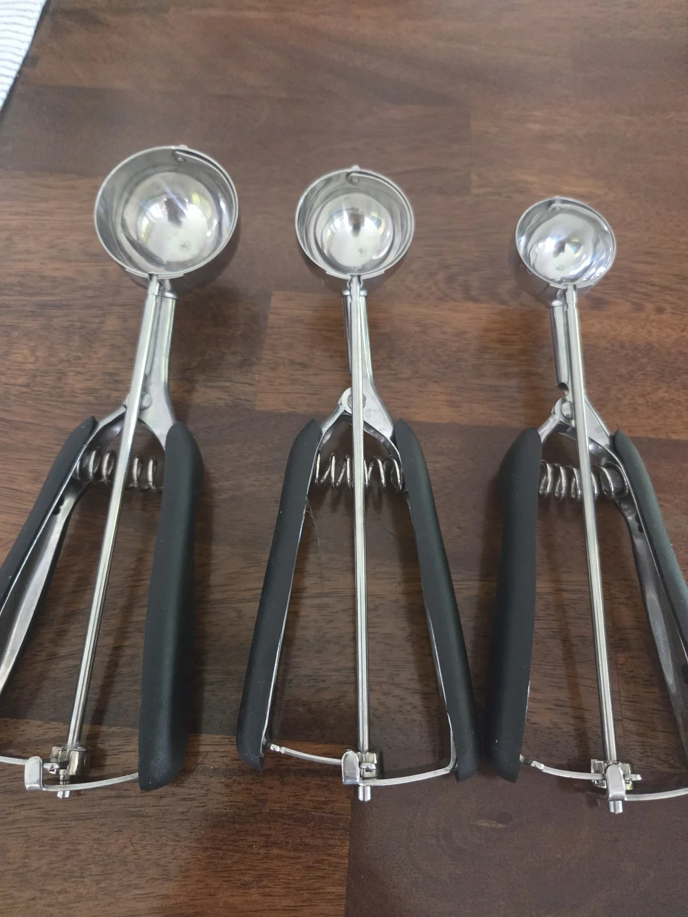 Stainless Steel Ice Cream Scoop with Black Handle - 3 Sizes